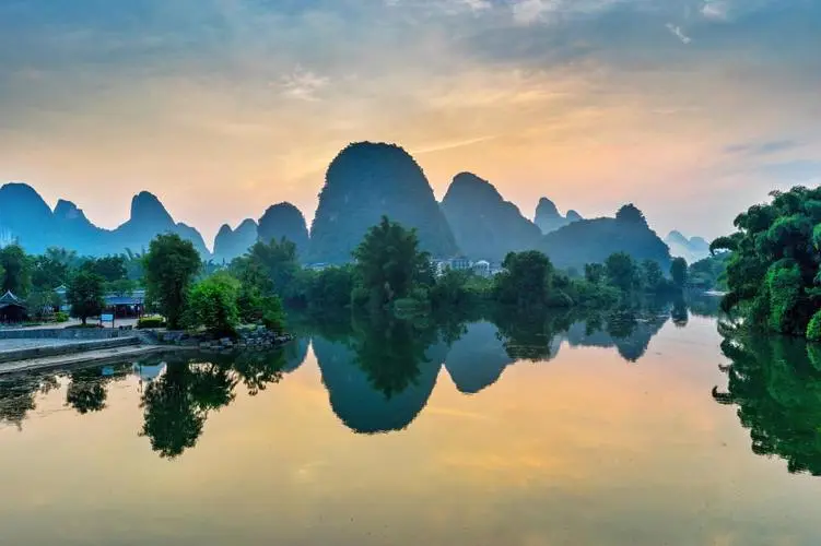科技创意网络化